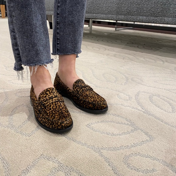 Saint Laurent Animal Print Loafers - Picture 3 of 7